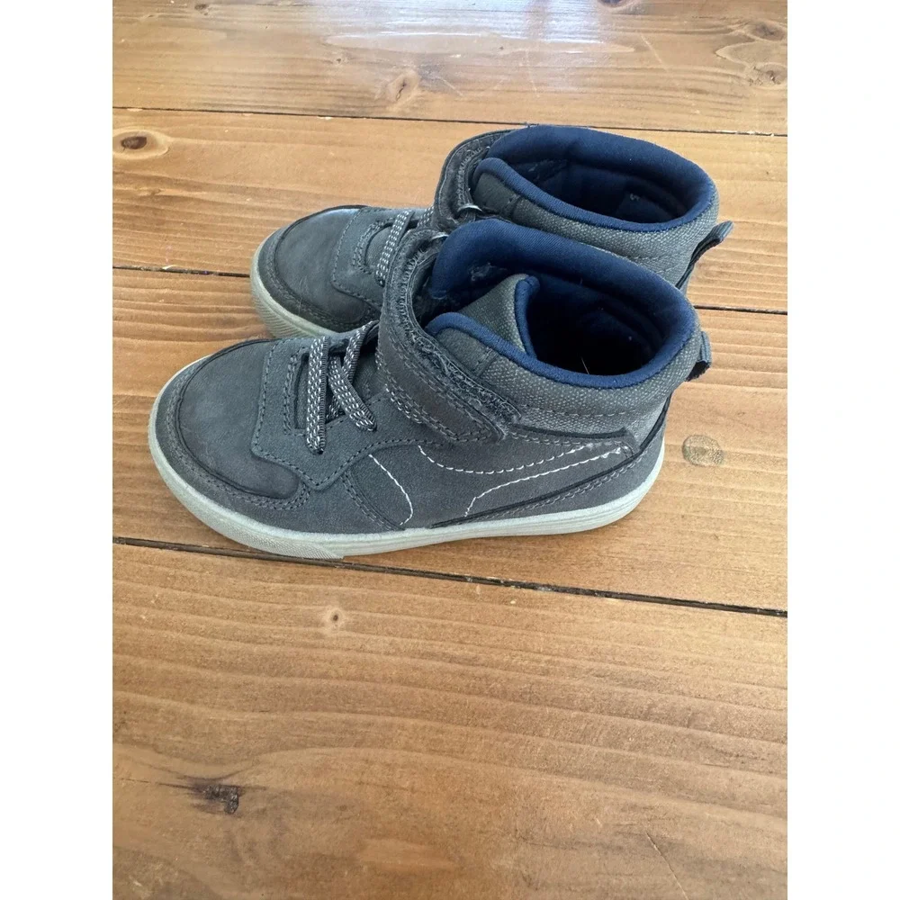 OshKosh Bgosh Caspian Gray Navy High Top Sneakers Boys Size 7M‎ OF22C34B